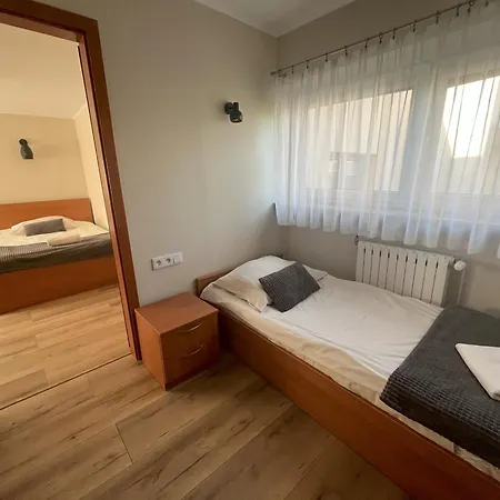 Dom Kolping Hostal *